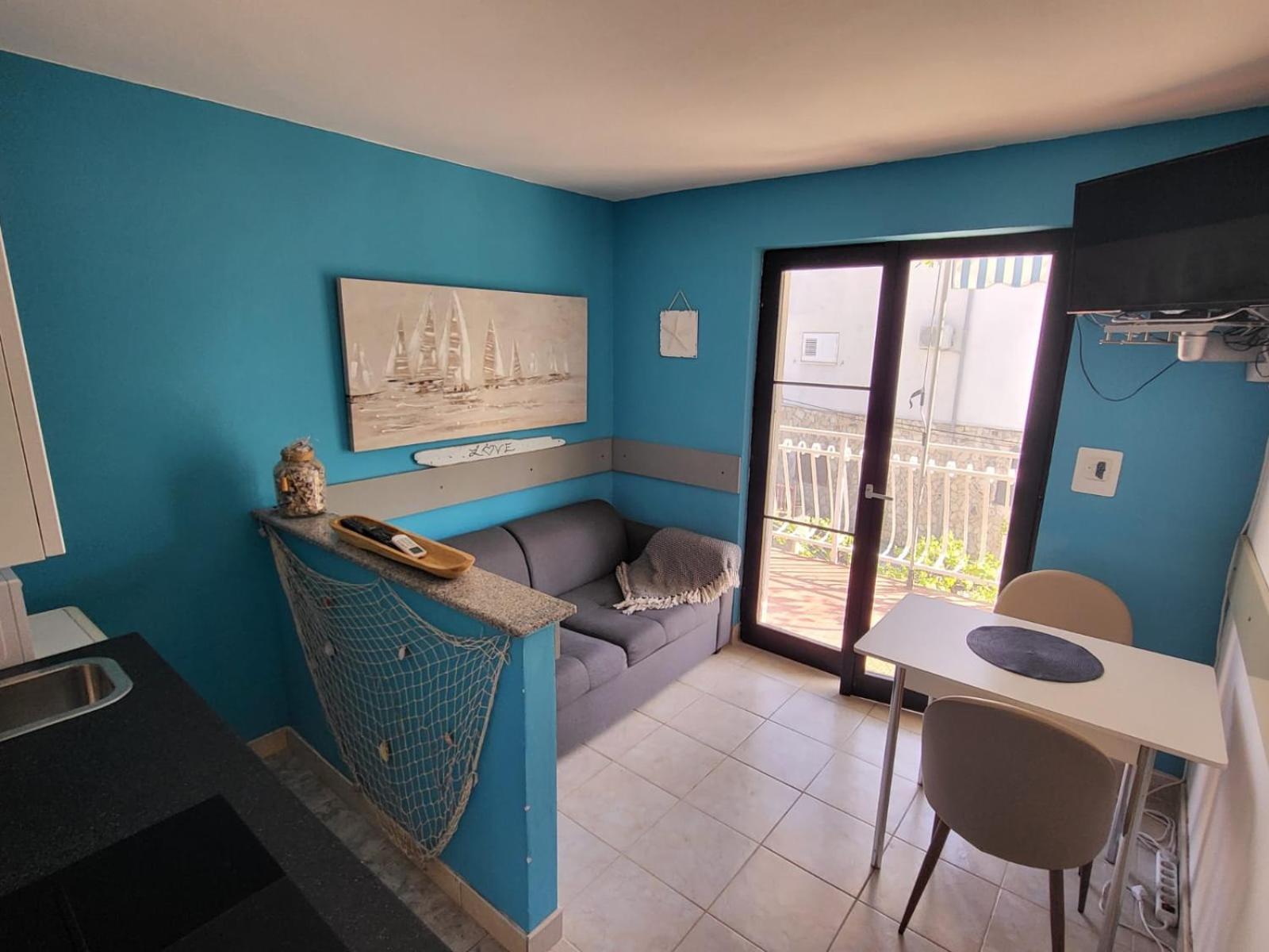 Apartment Bunjo'S Beach House Trogir Exterior photo
